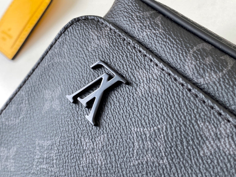 Louis Vuitton Luxury Bags 2708