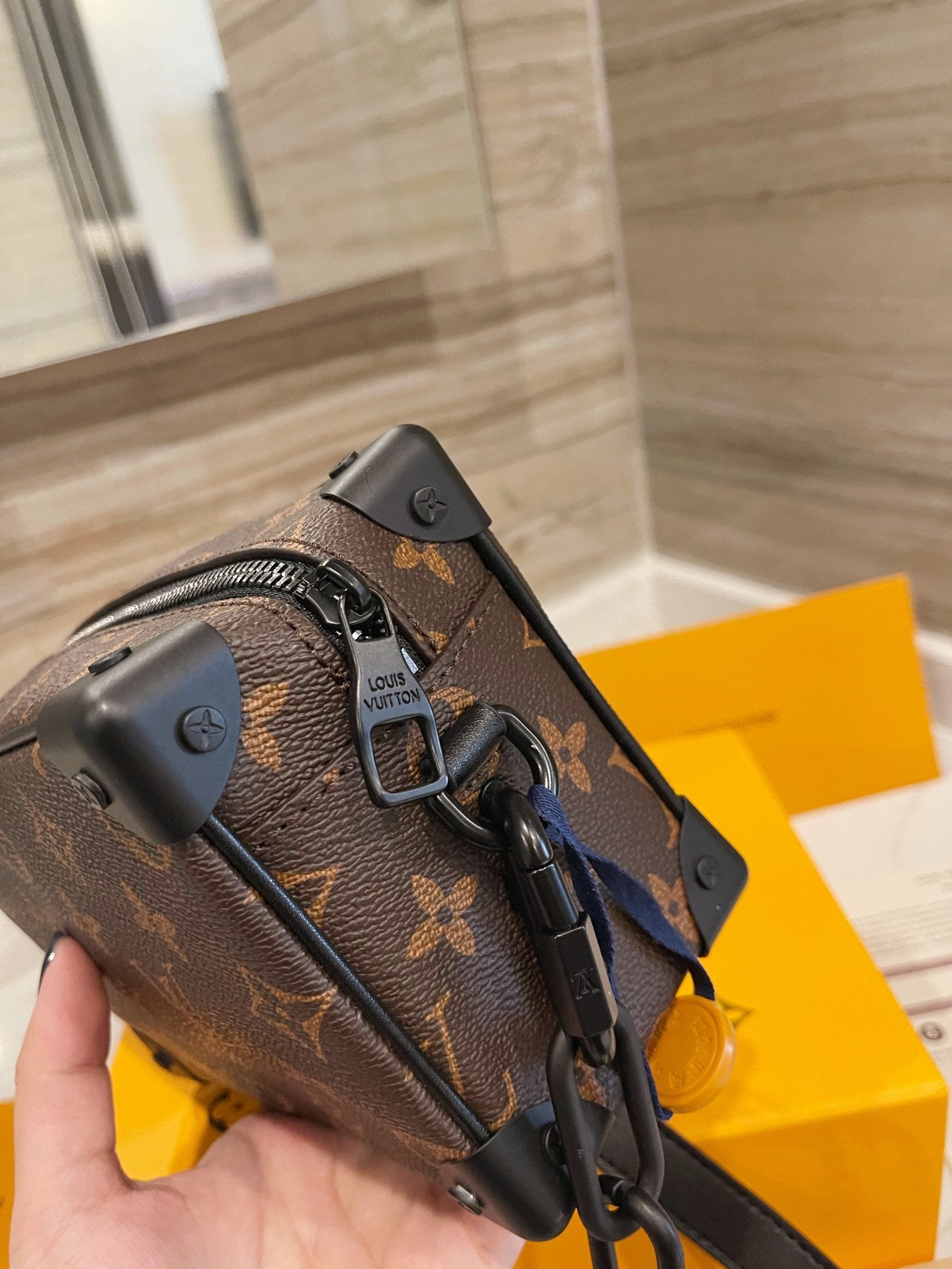Designer Handbags louis vuitton 087