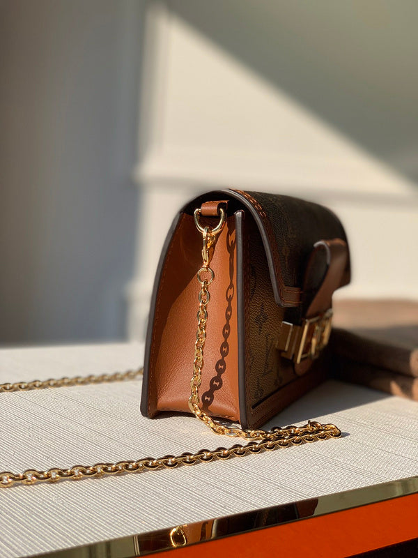 Louis Vuitton Luxury Bags 2604