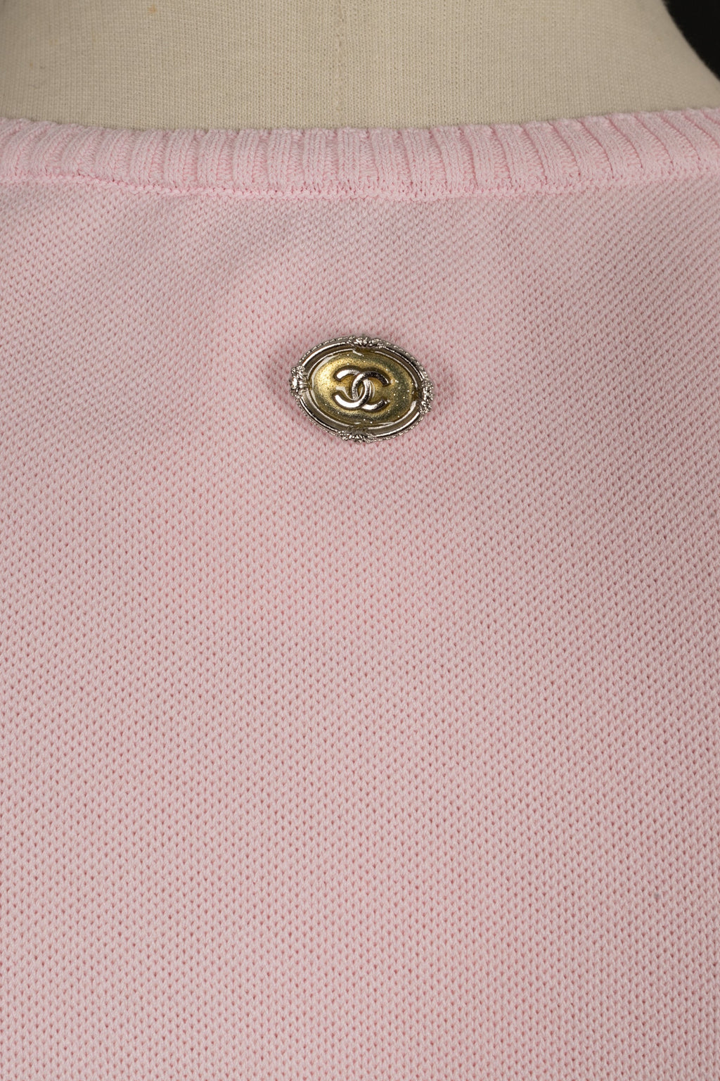 Haut rose Chanel