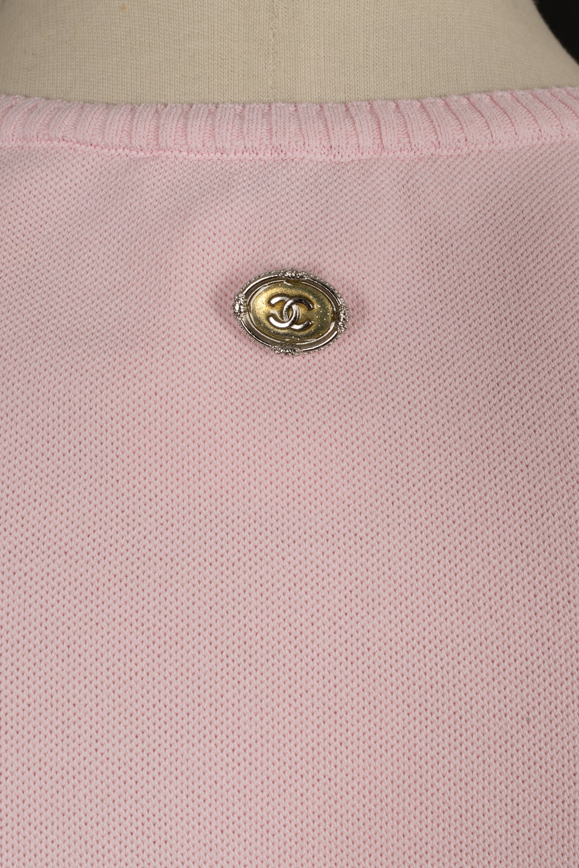 Haut rose Chanel