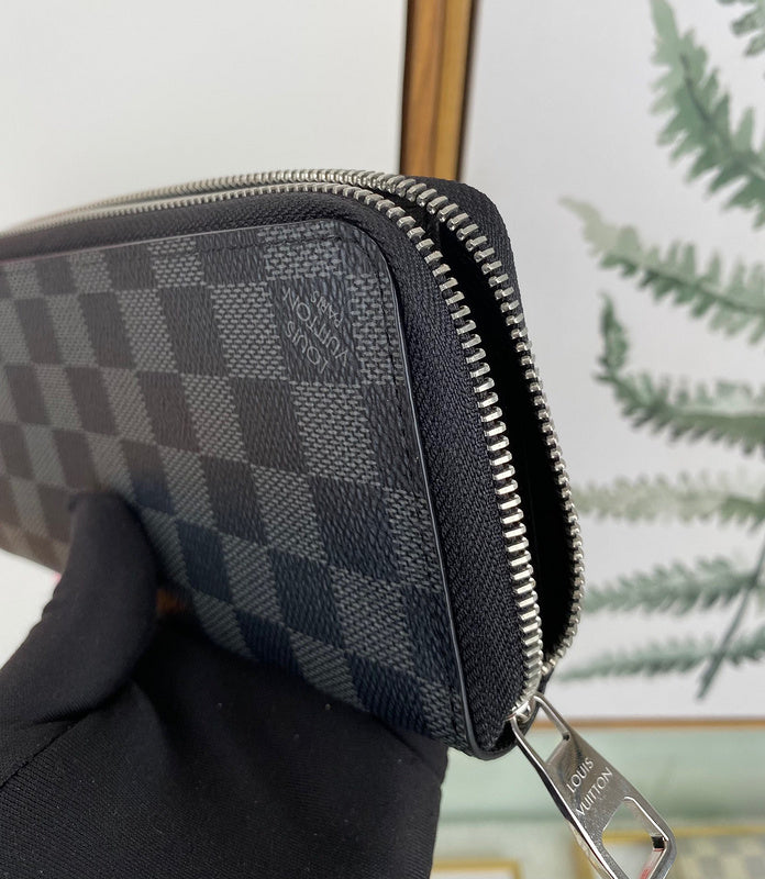 Louis Vuitton Luxury Bags 2337