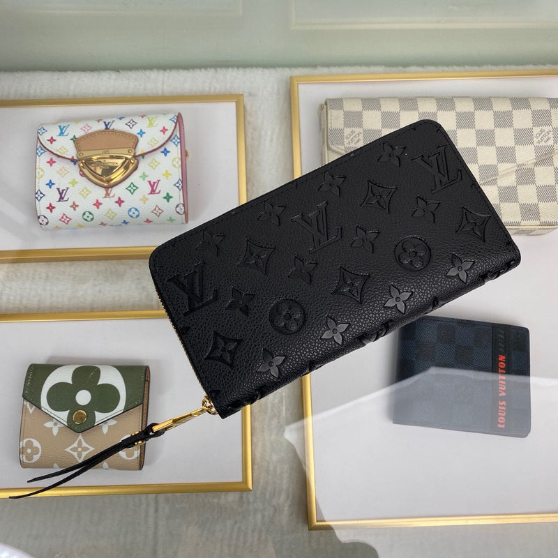 Louis Vuitton Luxury Bags 1824