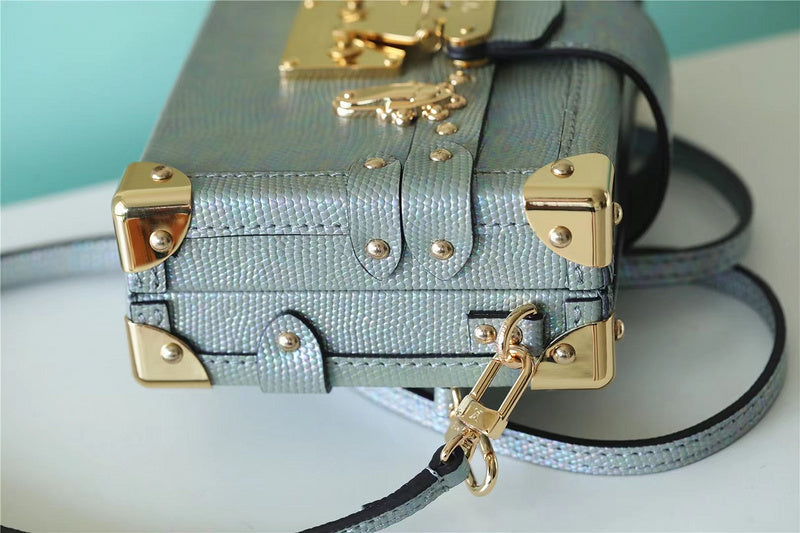 Luxury - Louis Vuitton Bags - 112