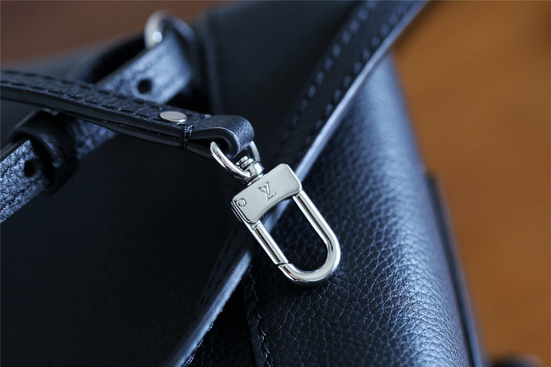Luxury - Louis Vuitton Bags - 043
