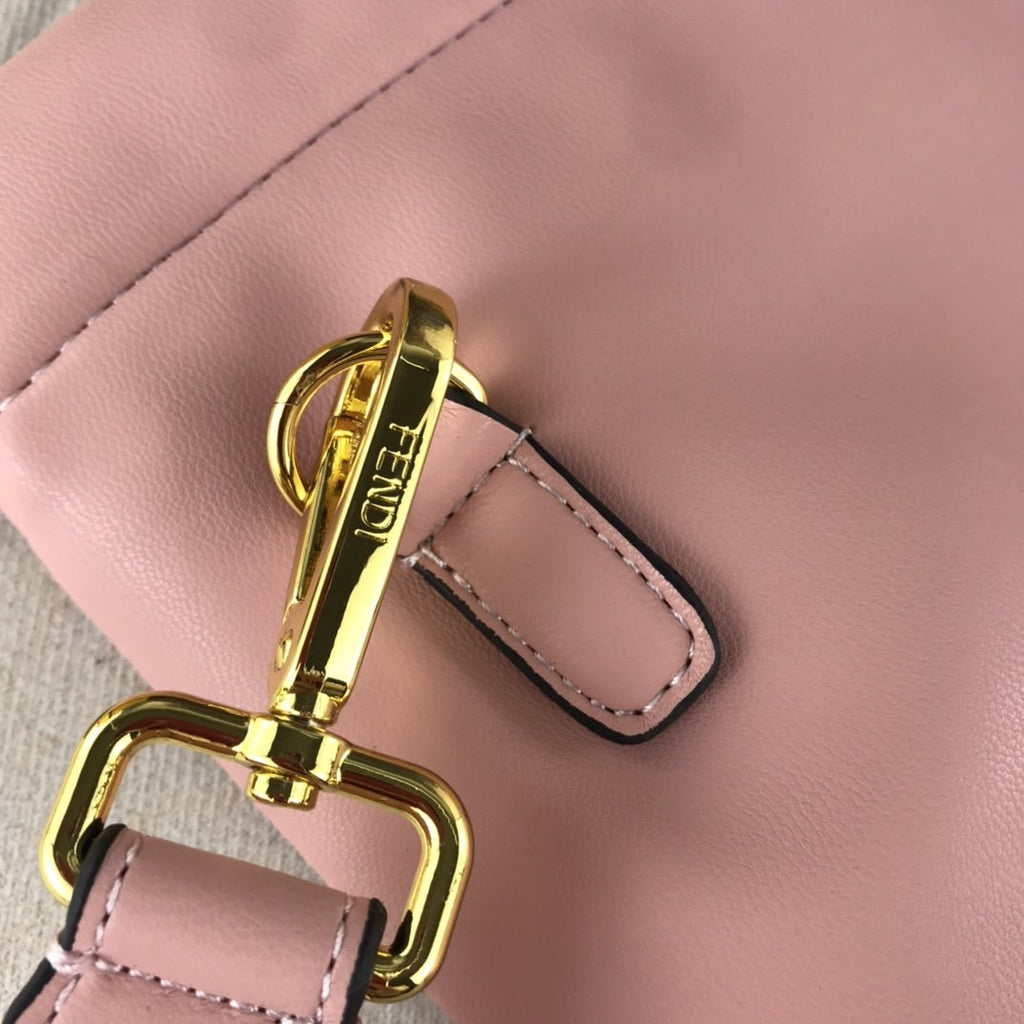 Designer Handbags Fendi 044