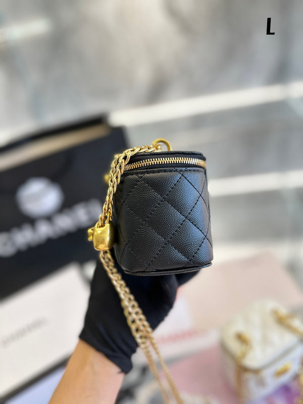 aura-bags - Chanel Bags - 7033
