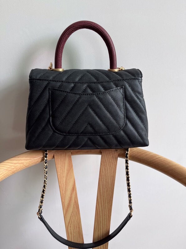 aura-bags - Chanel Bags - 2834