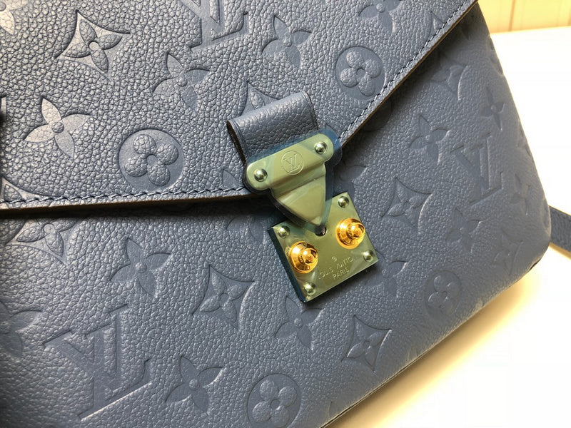 Louis Vuitton Luxury Bags 2072