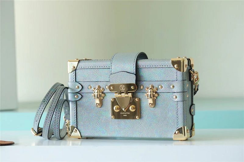 Luxury - Louis Vuitton Bags - 112