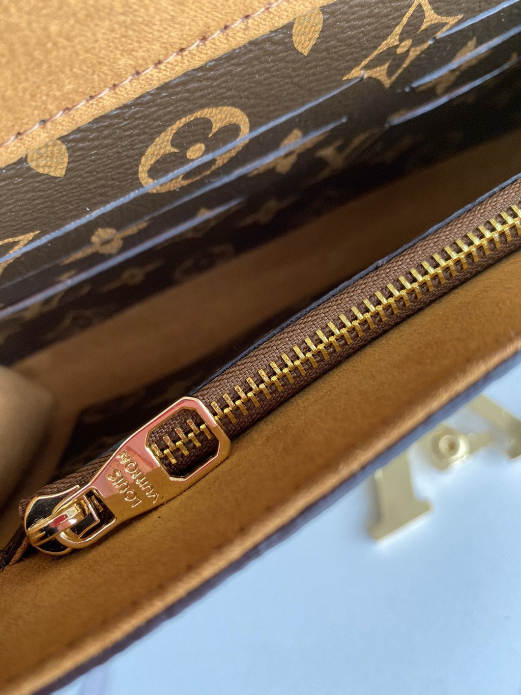Designer Wallet louis vuitton 056