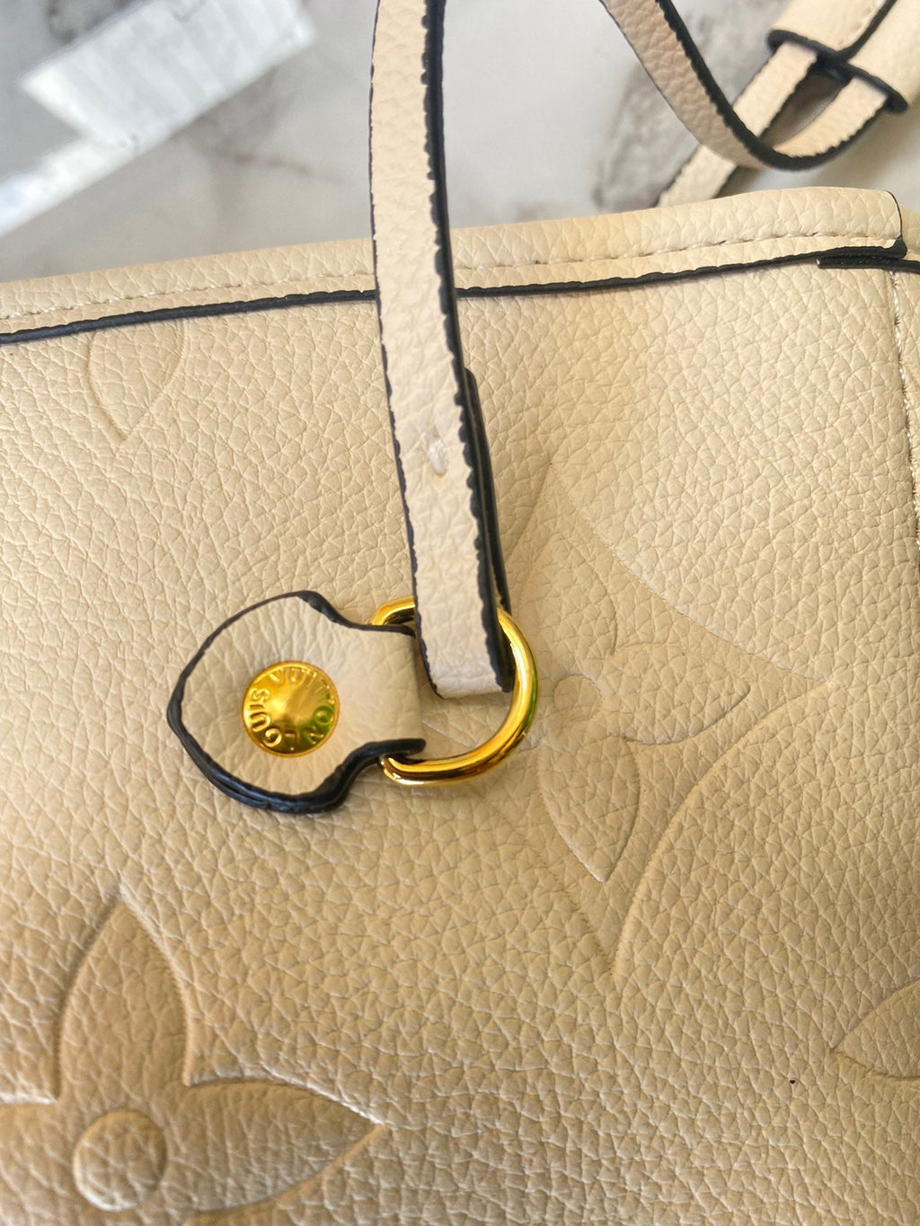 Luxury Bags Louis Vuitton  790