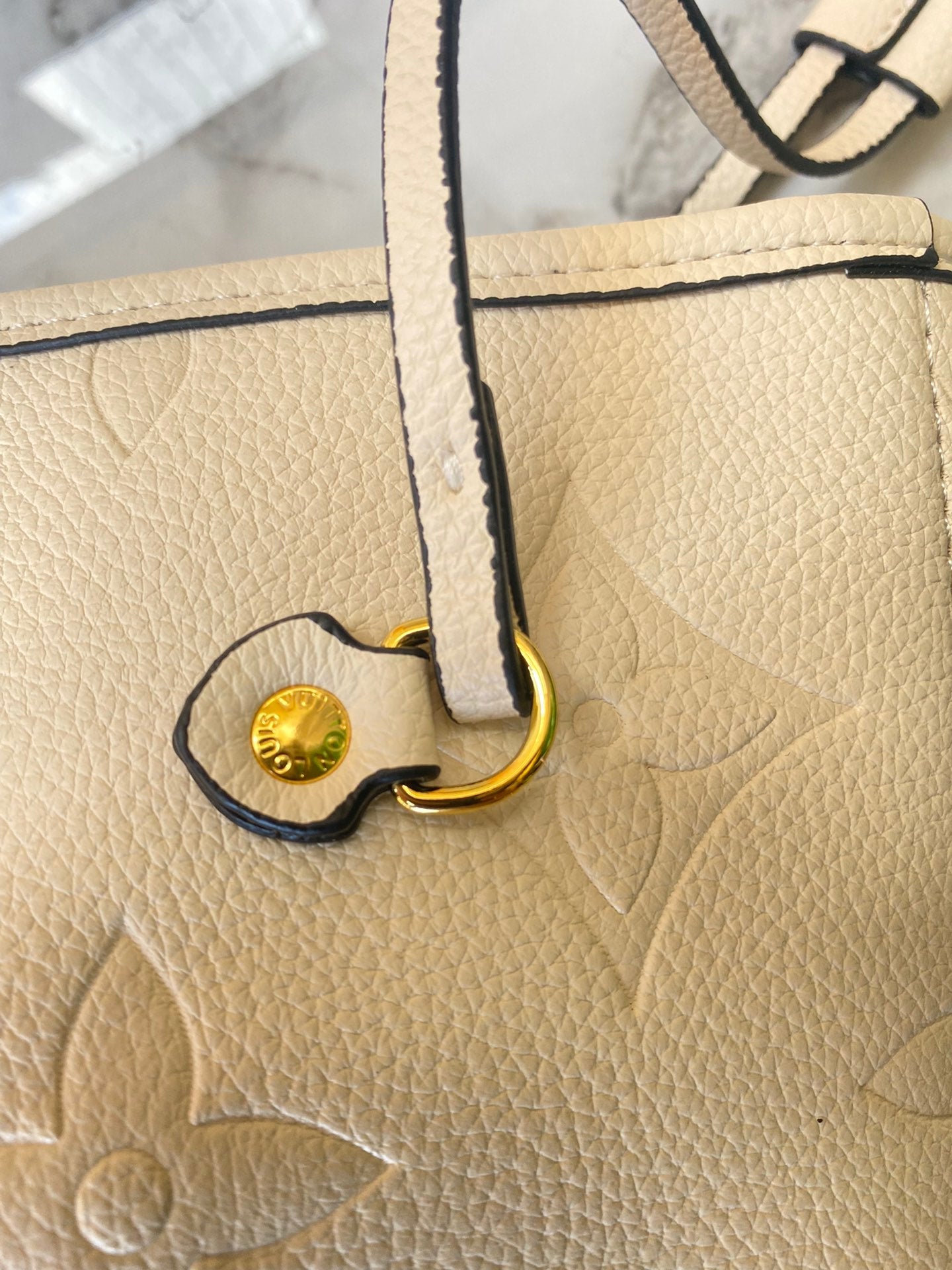 Luxury Bags Louis Vuitton  790