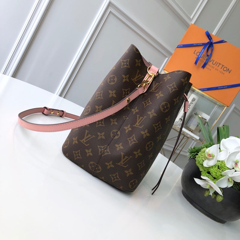 Louis Vuitton Luxury Bags 2691