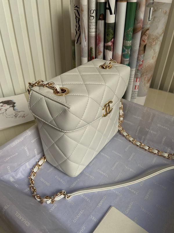 Chanel Bags - BG Bags - 1042