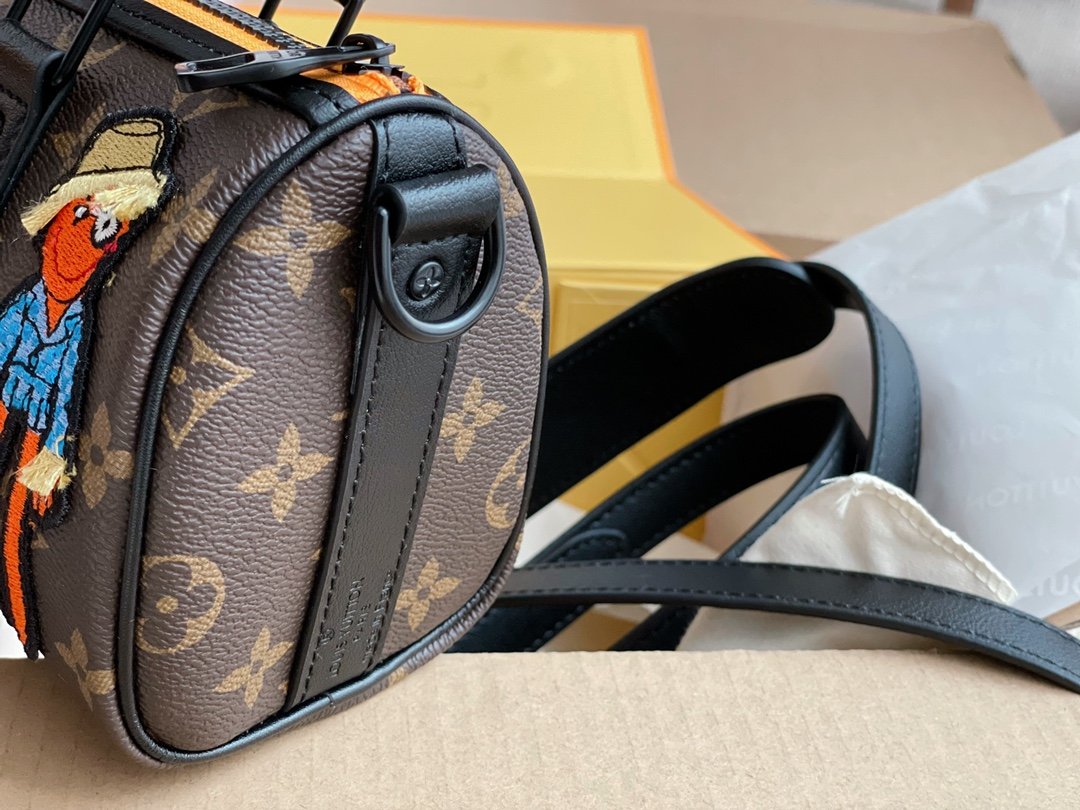 Designer Handbags louis vuitton 075