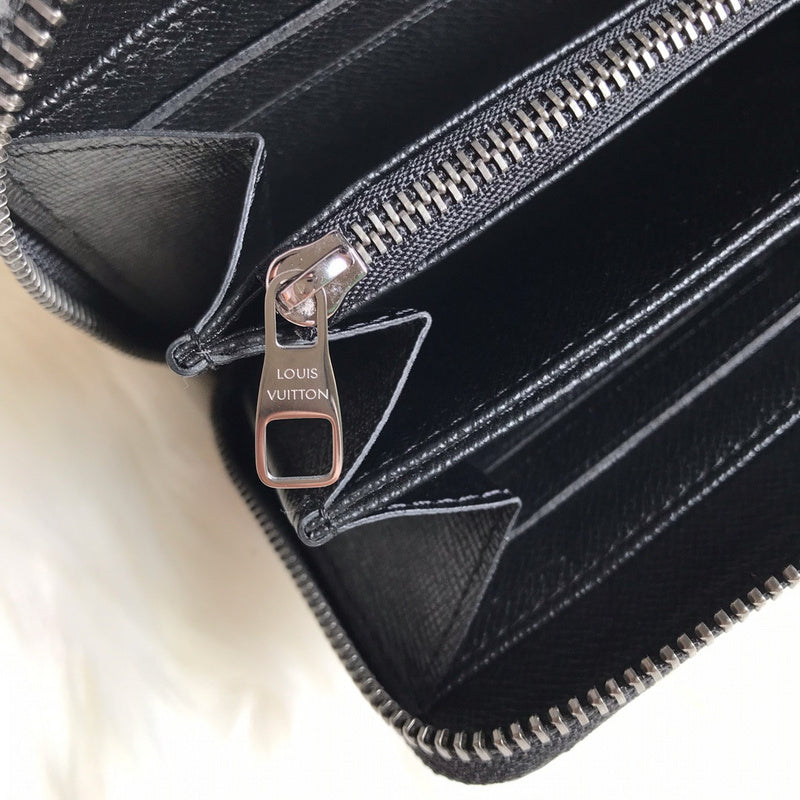 Louis Vuitton Luxury Bags 2425