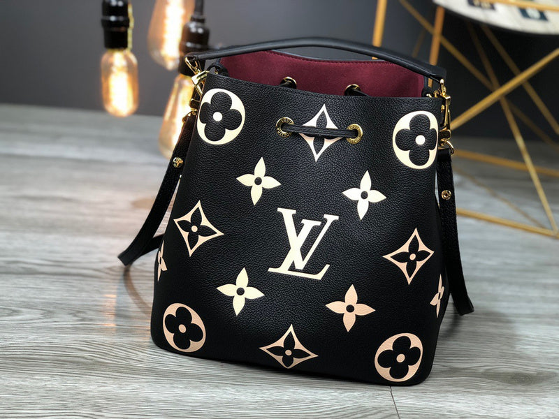 Louis Vuitton Luxury Bags 1741
