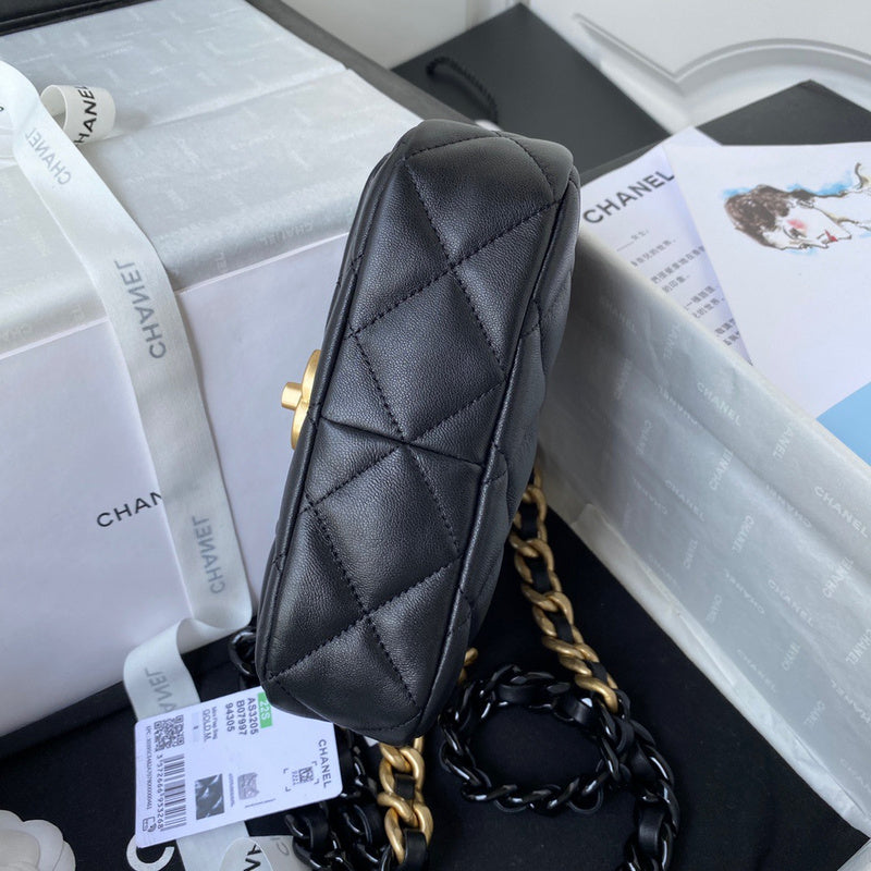 aura-bags - Chanel Bags - 7627