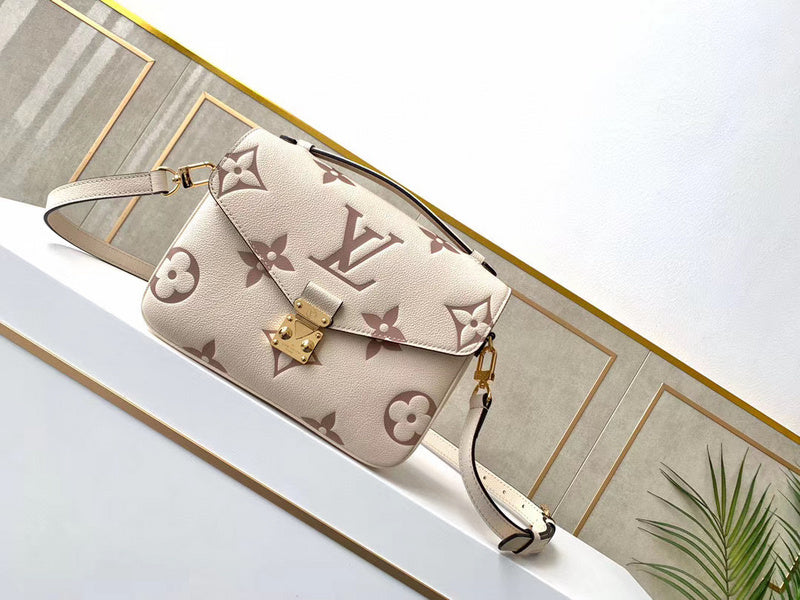 Louis Vuitton Luxury Bags 2544