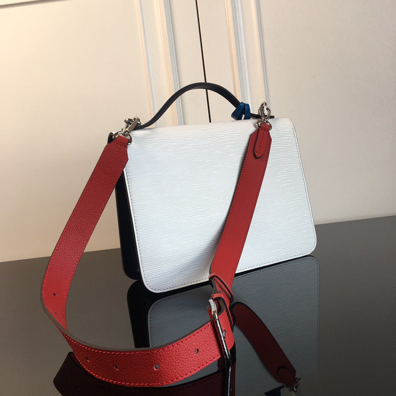 Louis Vuitton Luxury Bags 1832