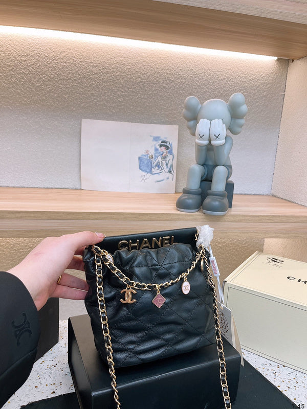 aura-bags - Chanel Bags - 7039