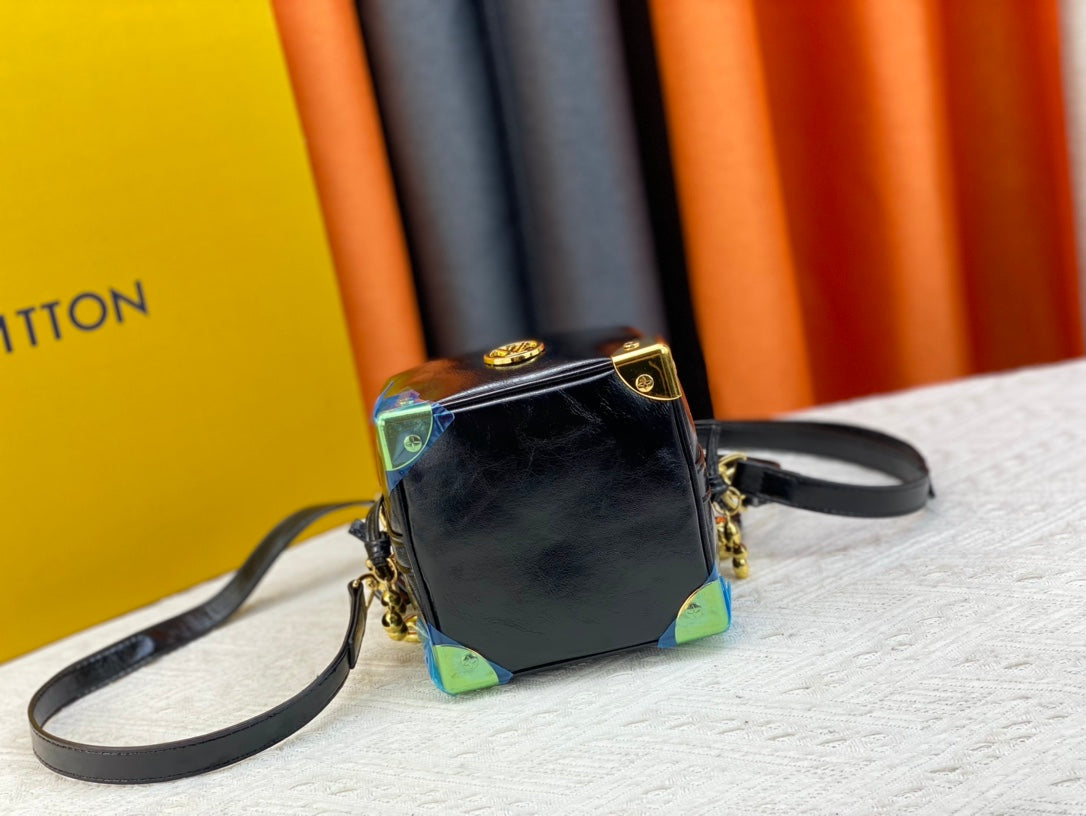 New Lux Bags Louis Vuitton  905