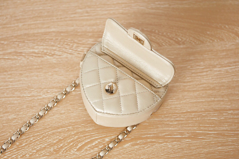 aura-bags - Chanel Bags - 2728