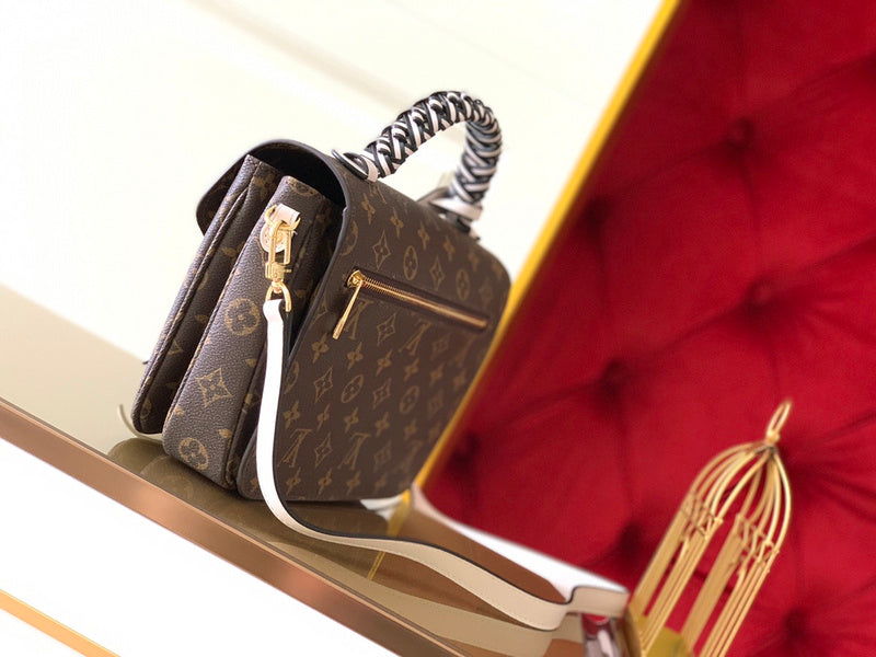Louis Vuitton Luxury Bags 2644