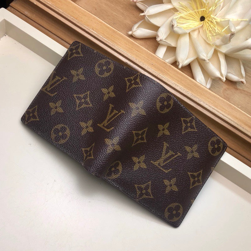 Louis Vuitton Luxury Bags 2414