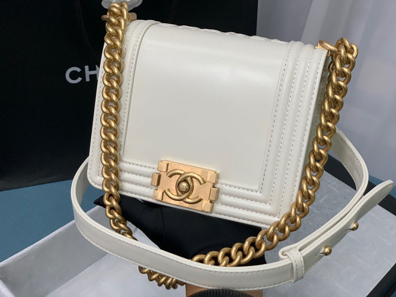 aura-bags - Chanel Bags - 7644