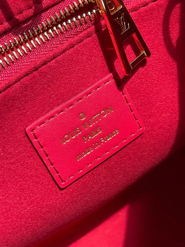 Louis Vuitton Luxury Bags 2540