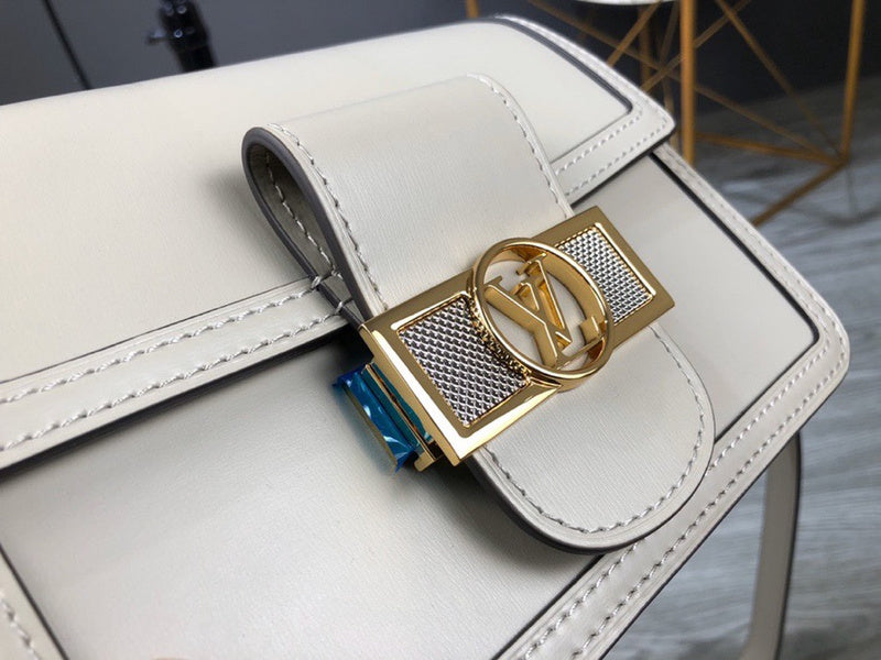 Louis Vuitton Luxury Bags 1831