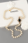 Collier de perles Chanel 1980's
