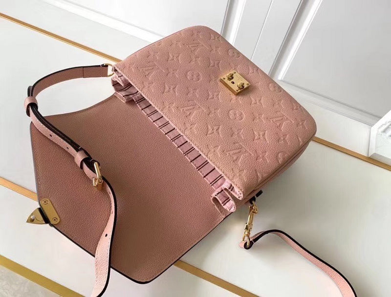 Louis Vuitton Luxury Bags 2633
