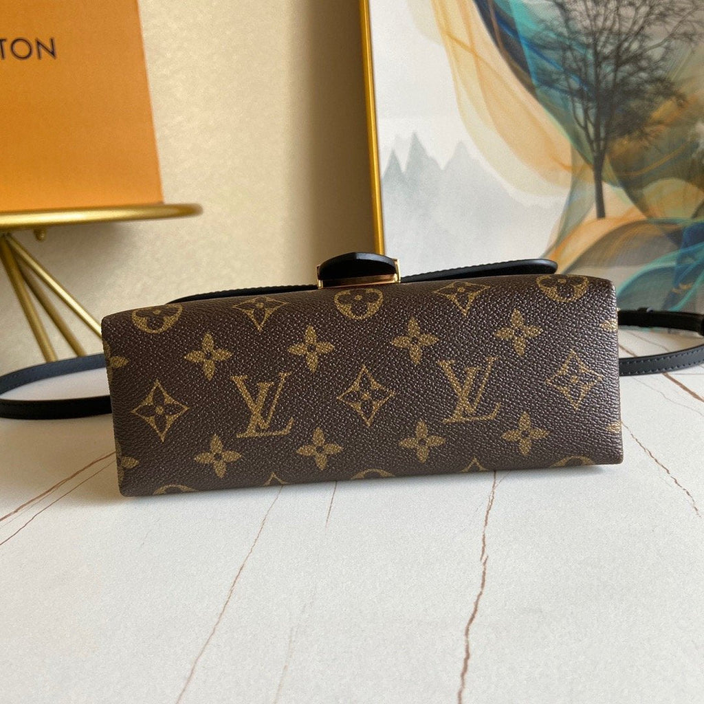 Designer Handbags louis vuitton 151