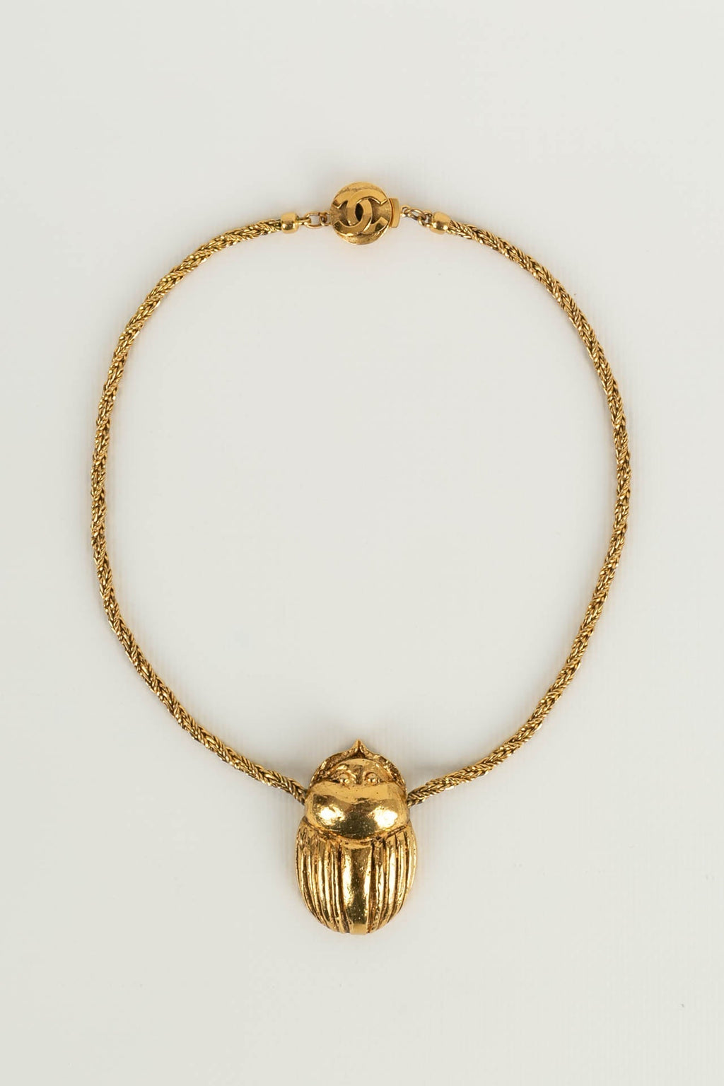 Collier "Scarab��e" Chanel