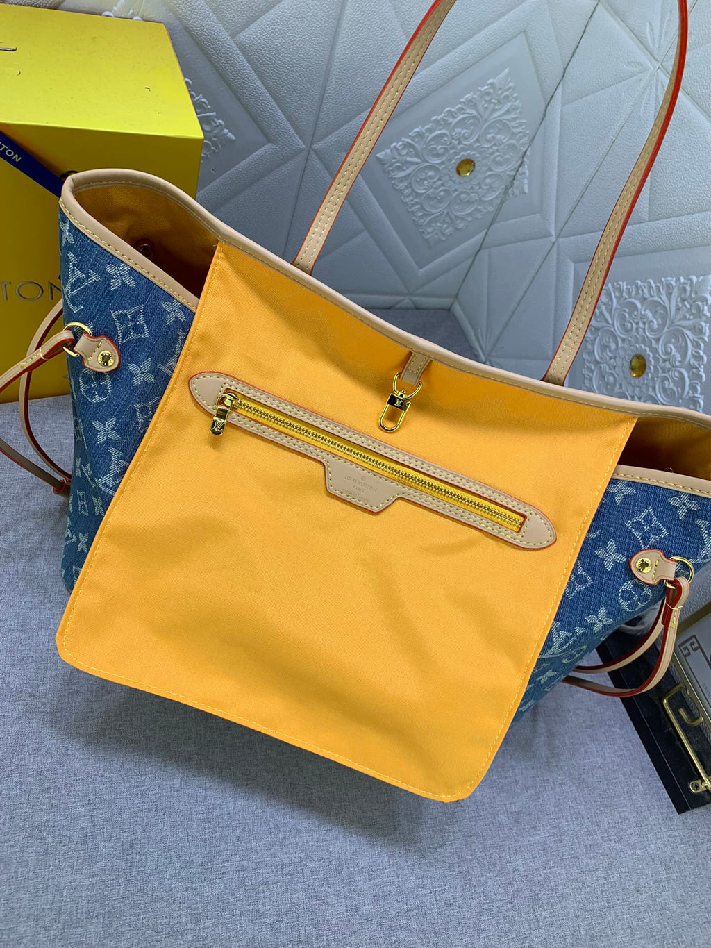 Luxury Bags Louis Vuitton  877