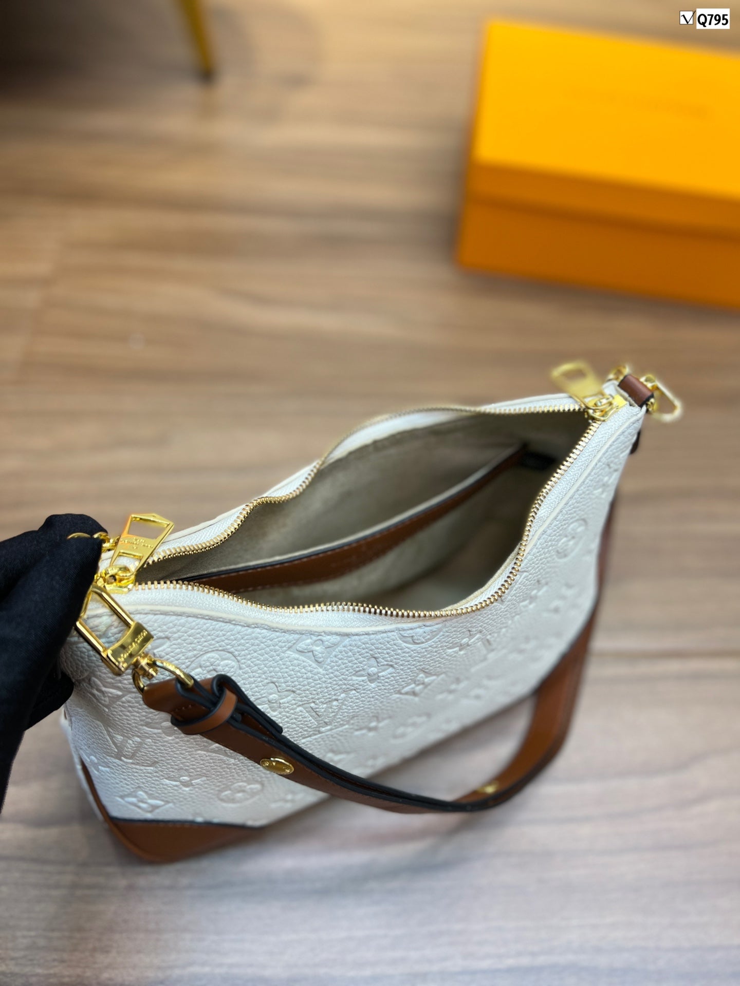 New Lux Bags Louis Vuitton  538