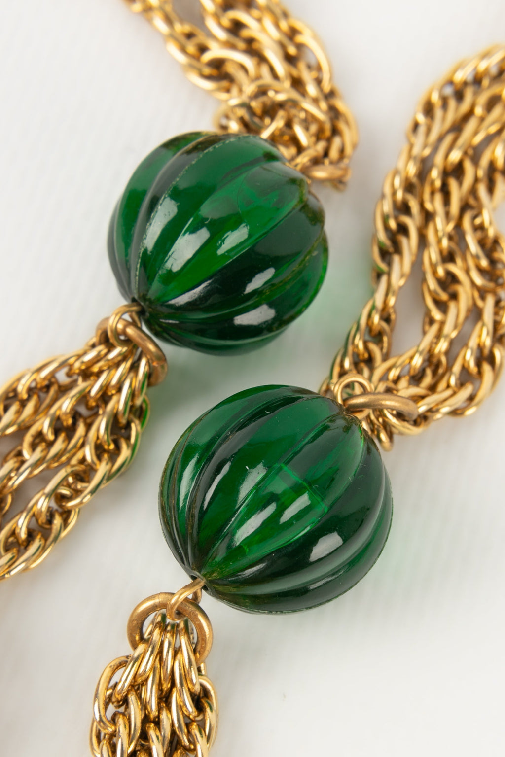 Collier dor�� Chanel 1984