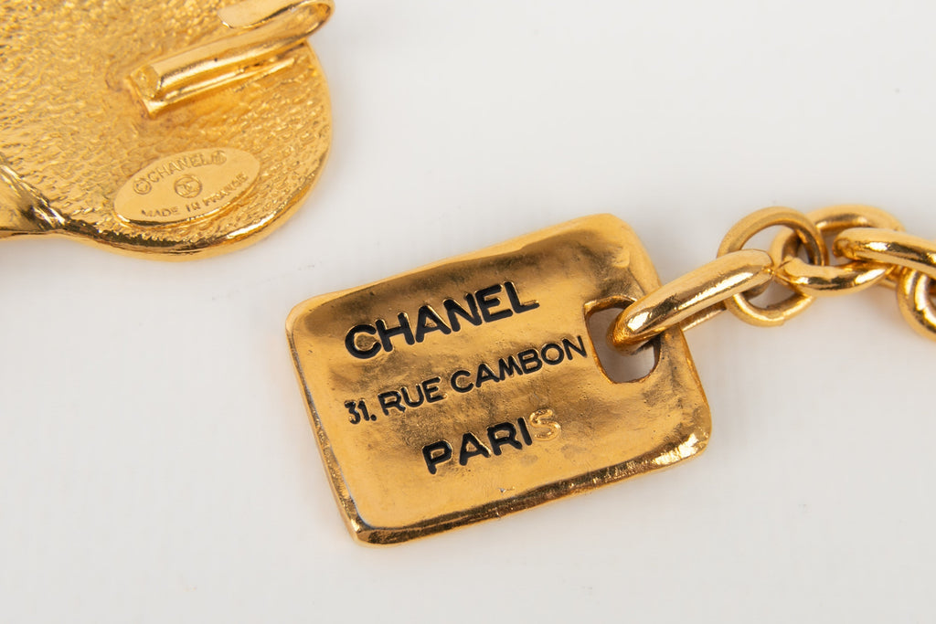 Collier court en m��tal dor�� Chanel