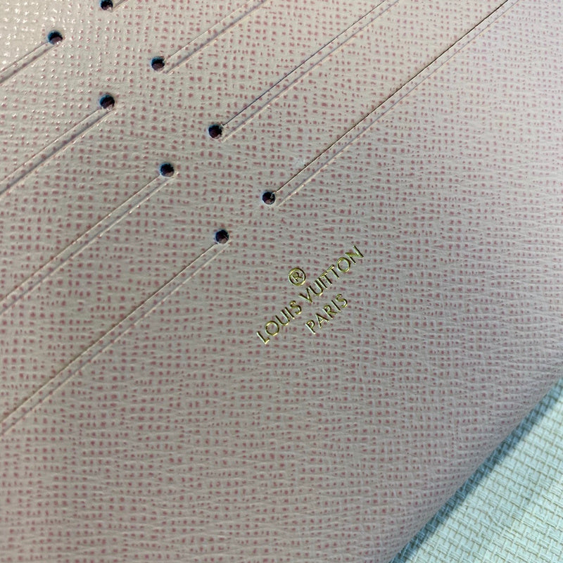 Louis Vuitton Luxury Bags 2606