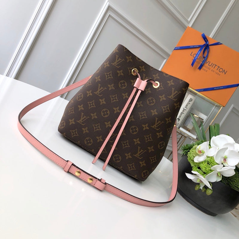 Louis Vuitton Luxury Bags 2691