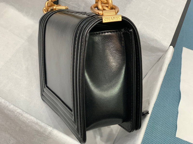 aura-bags - Chanel Bags - 7644