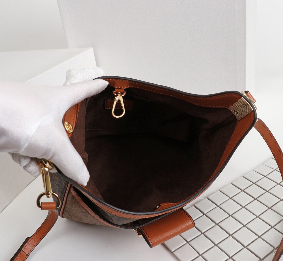 Designer Handbags louis vuitton 183