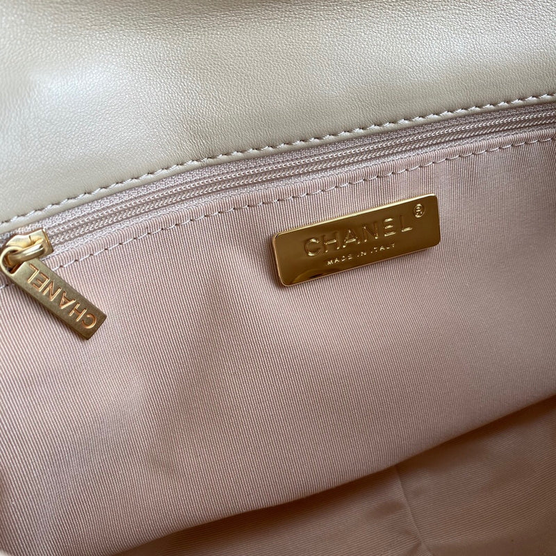 aura-bags - Chanel Bags - 7448