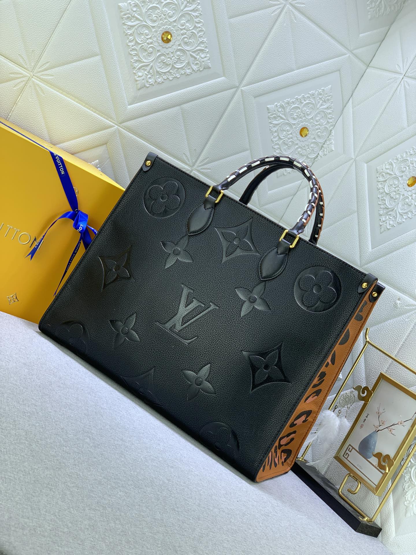 Luxury Bags Louis Vuitton  751