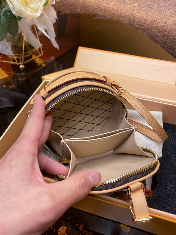 Louis Vuitton Luxury Bags 2634