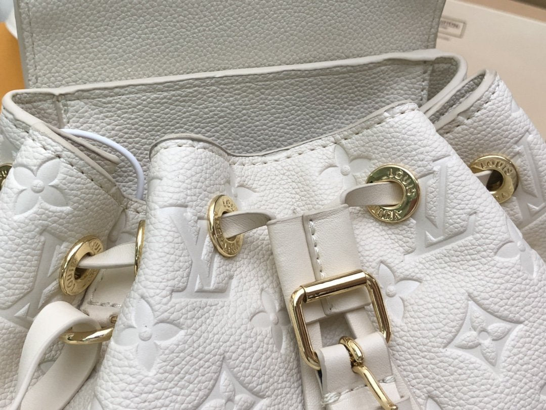Designer Handbags Louis Vuitton 002