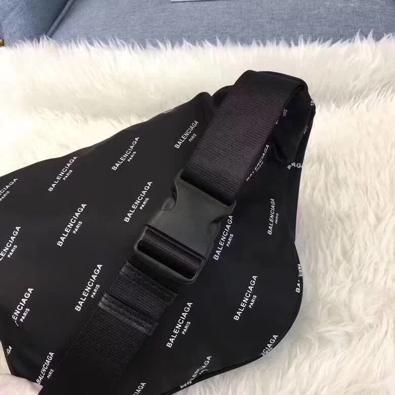 Balenciaga Bags - Aura Bags - 985